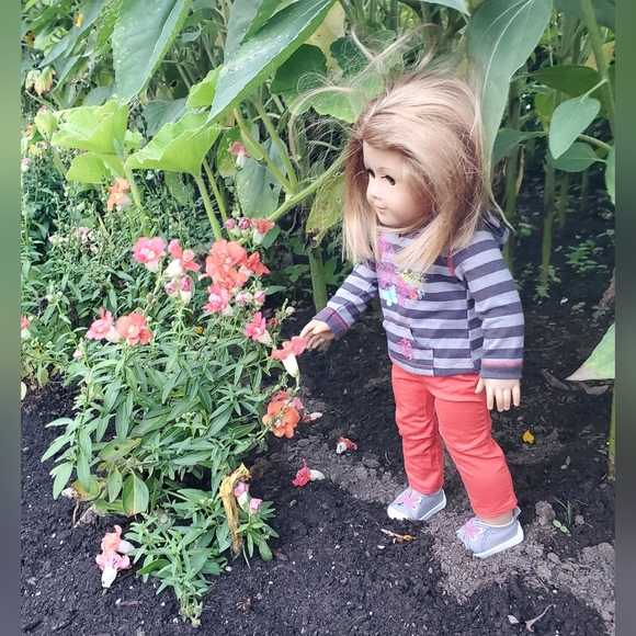 American Girl Butterfly Hoodie Doll Outfit, Doll Not Included - Picture 4 of 10